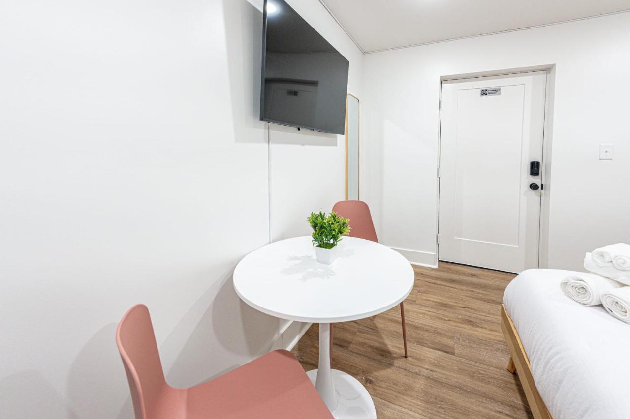 Pastel Tropics Studio Apartment Galveston Extérieur photo